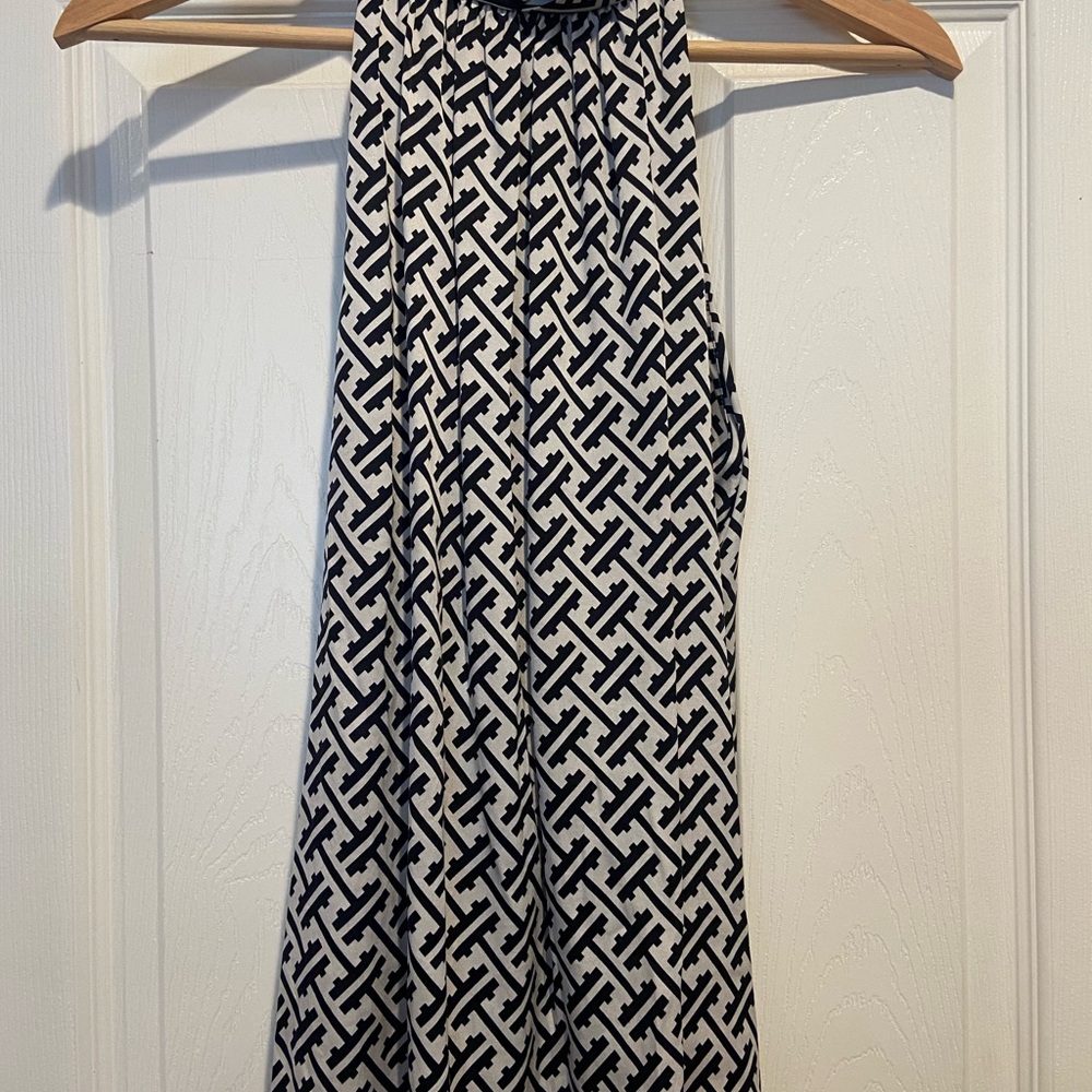 ANTONIO MELANI Black and White Geometric Halter Camisole